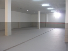 SERV�S-SHOWROOM